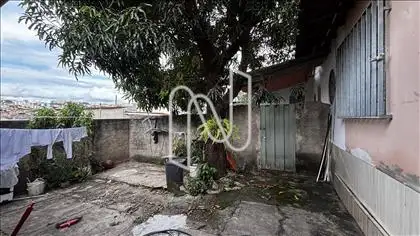 ÁREA EXTERNA 