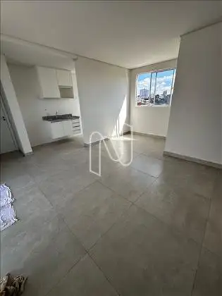  Sala integrada com cozinha