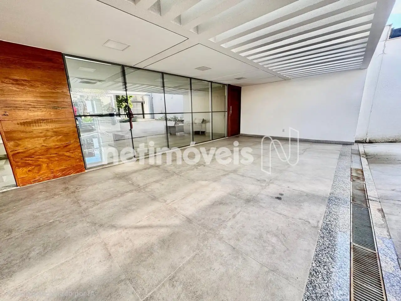 Casa para comprar com 410 m², 4 quartos, 5 banheiros, 6 vagas em Rua Carmésia, Santa Inês, Belo Horizonte