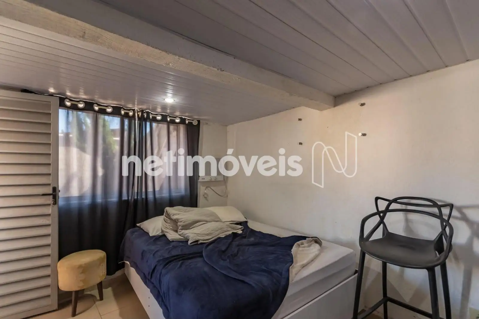 Quarto / edícula 