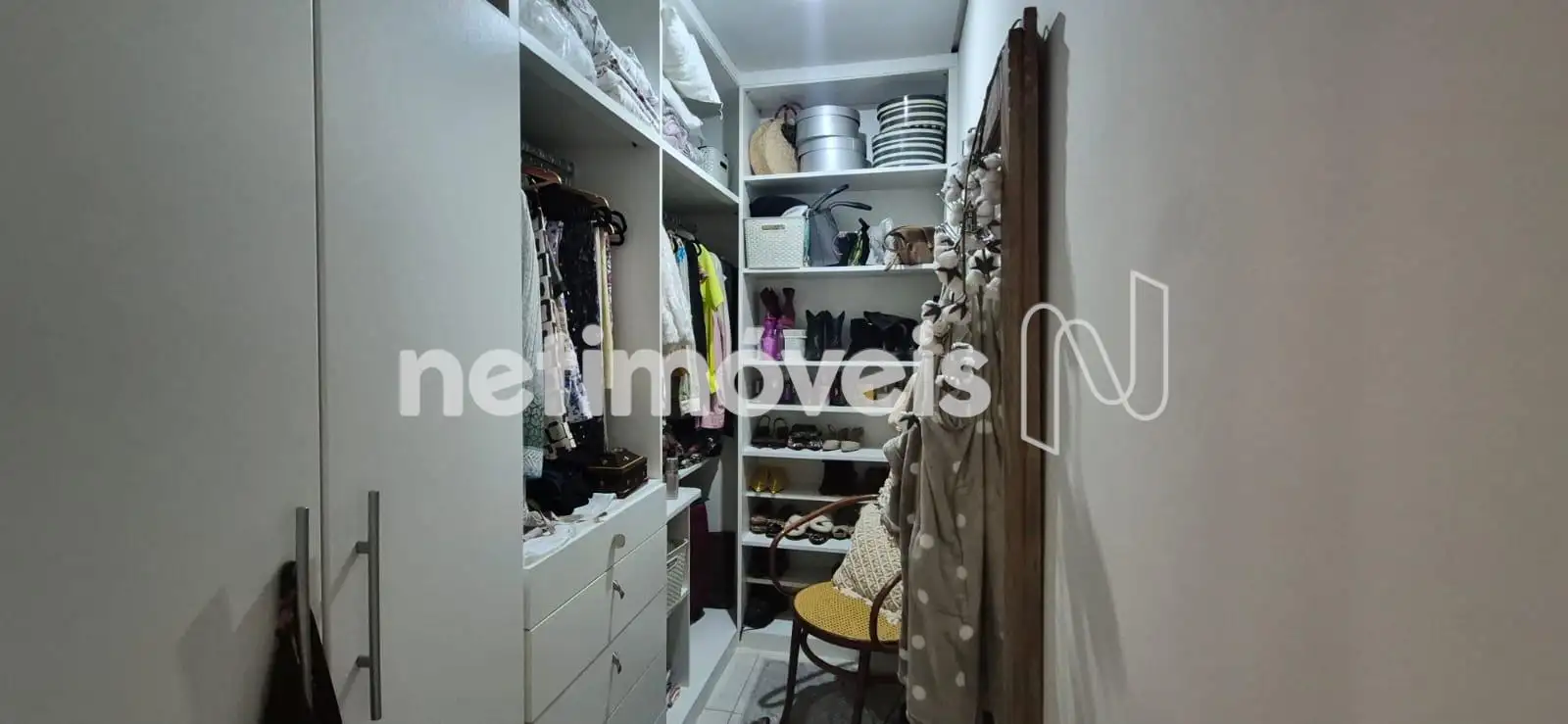 Closet Suite