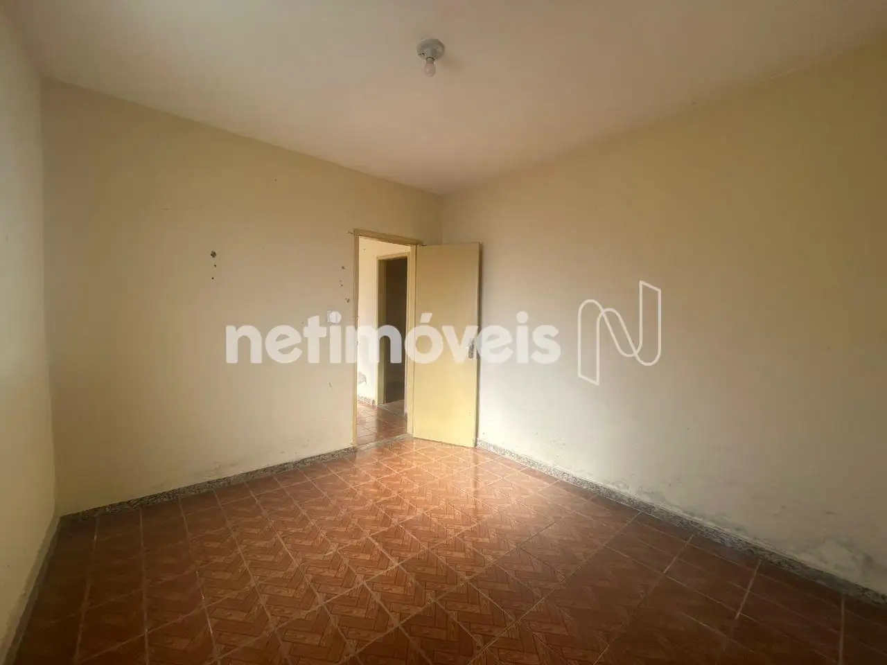 Casa para comprar com 360 m², 1 banheiro em Rua Artur Azevedo, Ipê, Belo Horizonte