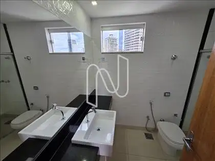 BANHEIRO SUÍTE 