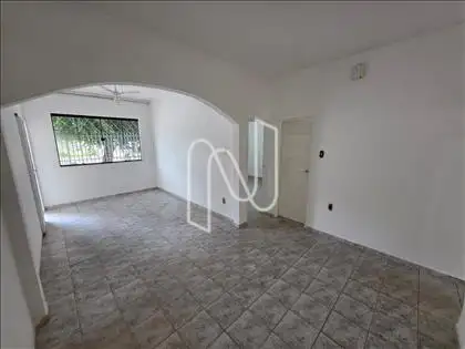  SALA