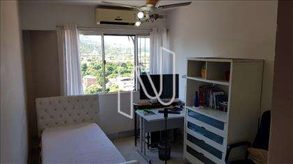  quarto