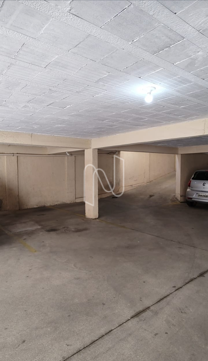 Garagem coberta 