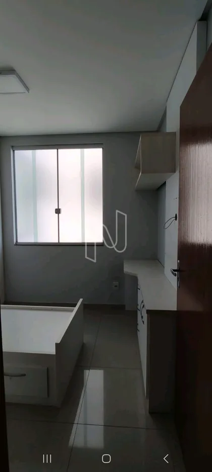 Quarto 2 Completo com planejados 