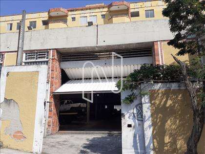 entrada  galpão 
