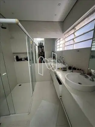  Banheiro 
