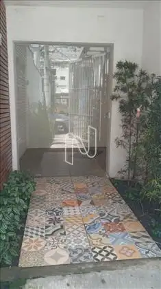 Entrada
