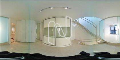 Hall 