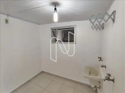 Área de Serviços 