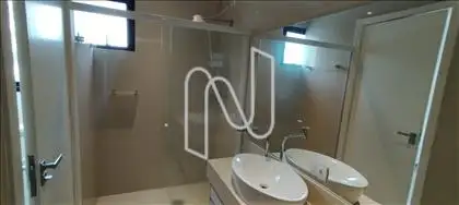 Banheiro suíte superior  