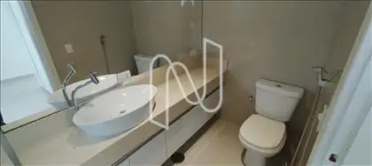 Banheiro suíte superior  