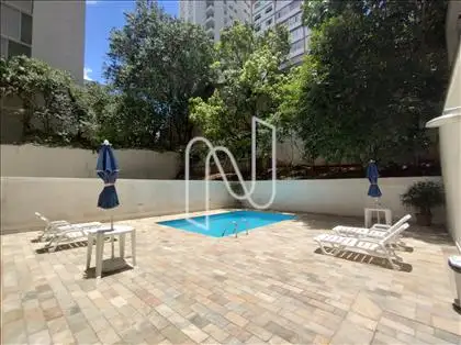 PISCINA COM DECK 