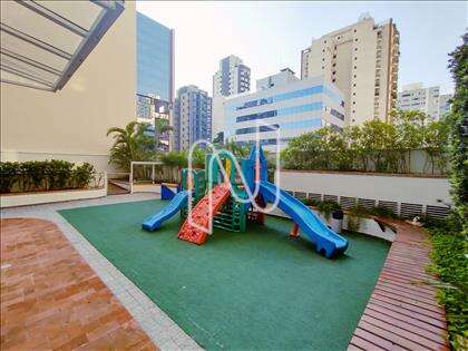 PLAYGROUND 