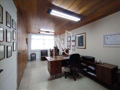 SALA 04 