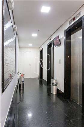 HALL ELAVADORES 