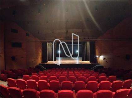 TEATRO ANEXO AO PRÉDIO 