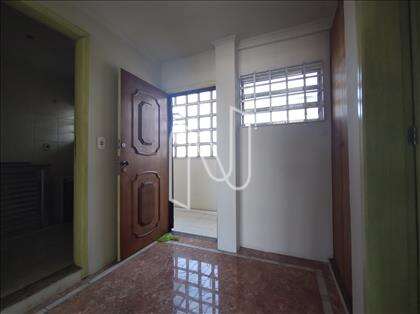 HALL NA ENTRADA 