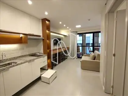 COZINHA INTEGRADA COM O DORMITÓRIO  