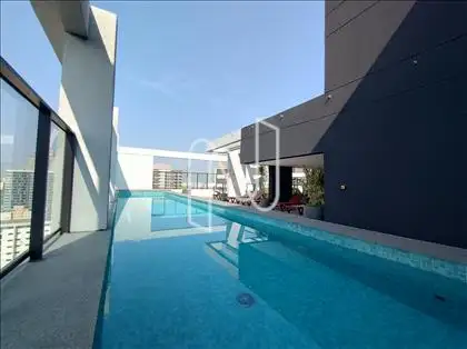 PISCINA NO 26º ANDAR