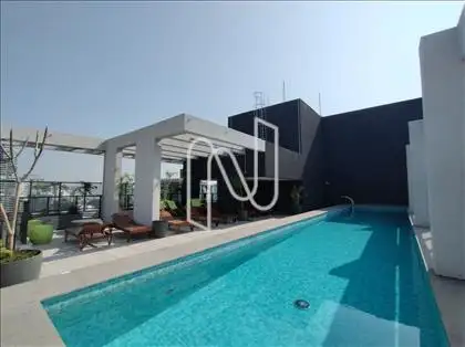 PISCINA NO 26º ANDAR