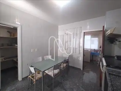 COZINHA COM DISPENSA  