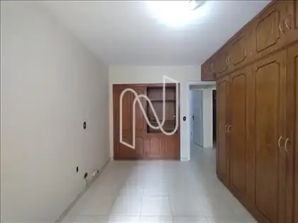 DORMITÓRIO 02 