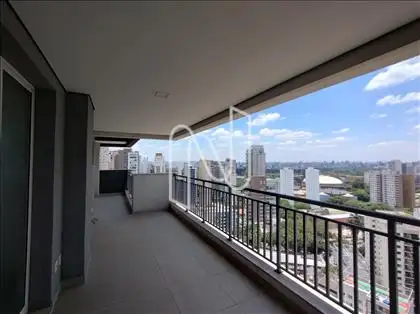 VARANDA ACESSO AO LIVING E SUÍTES 