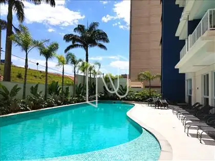PISCINA 