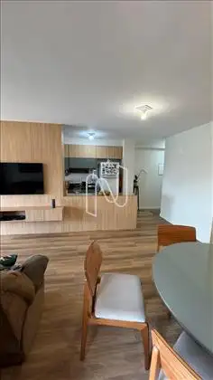 SALA DE JANTAR E SALA DE TV 