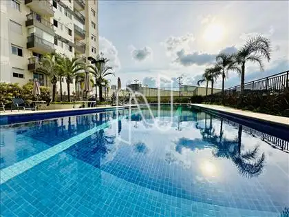 PISCINA 