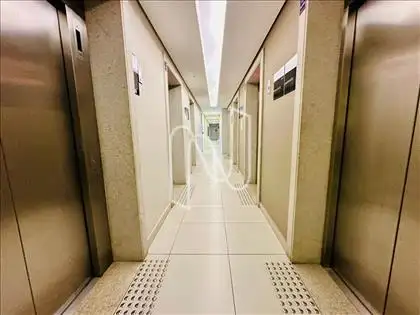 HALL ELEVADORES 