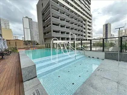 PISCINA 