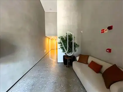 LOBBY 