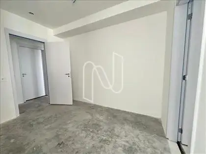 SUITE 