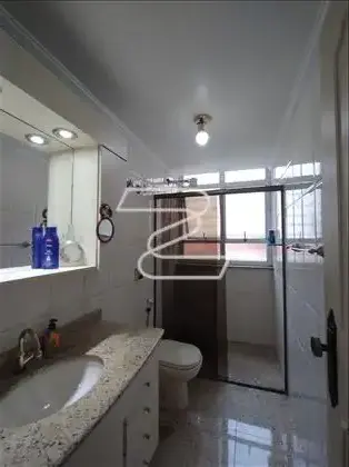 BANHEIRO COMPLETO DA SUÍTE 