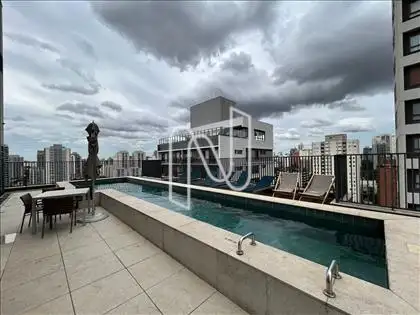PISCINA 