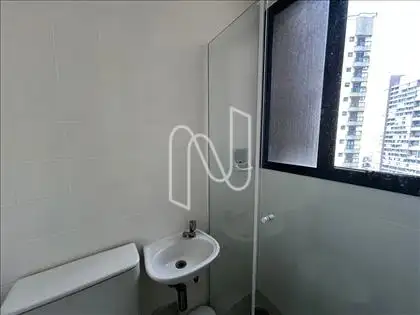 WC DE EMPREGADA 