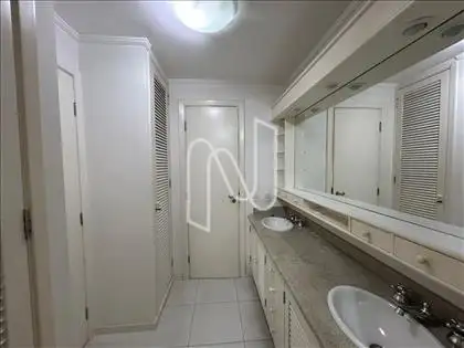 WC SUÍTE MASTER  