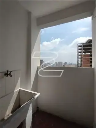 ÁREA SERVIÇO