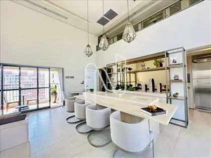 ESPAÇO DE FESTA COMPARTILHADO E ROOFTOP 