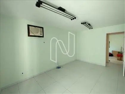 SALA MÉDIA 