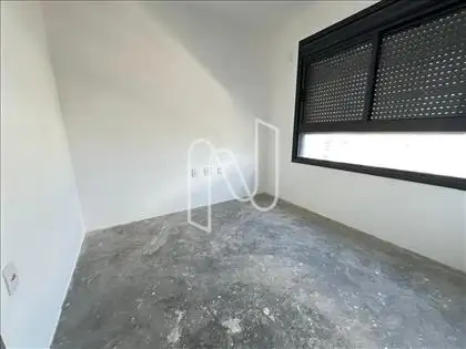Suite II 