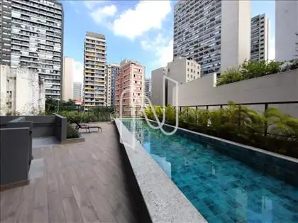 PISCINA 