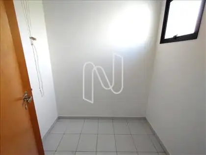 DCE 