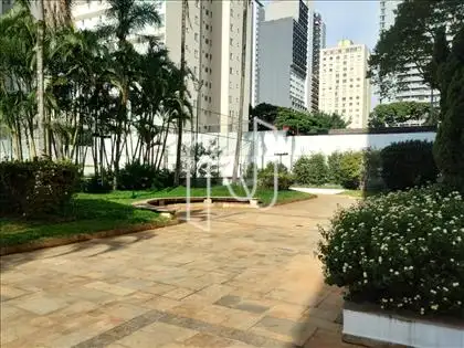 ÁREA EXTERNA 