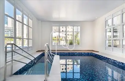 PISCINA COBERTA 