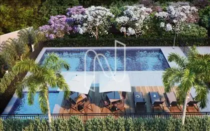 PISCINA 